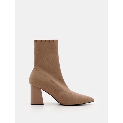 Mohito - Botki na słupku - beżowy Mohito 37 wyprzedaż Mohito