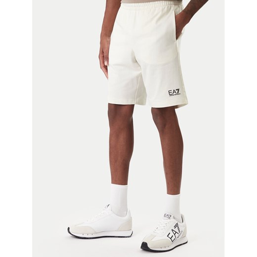 EA7 Emporio Armani Szorty sportowe 8NPS65 PJVRZ U0004 Écru Regular Fit ze sklepu MODIVO w kategorii Spodenki męskie - zdjęcie 187934109