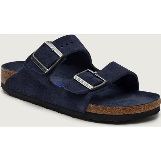Birkenstock Klapki Arizona | narrow fit | zamsz ze sklepu Gomez Fashion Store w kategorii Klapki damskie - zdjęcie 187944149
