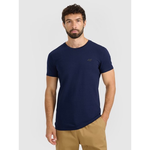 Męski t-shirt bez nadruku 4F 4FRMM00TTSHM3248 - granatowy ze sklepu Sportstylestory.com w kategorii T-shirty męskie - zdjęcie 187972808