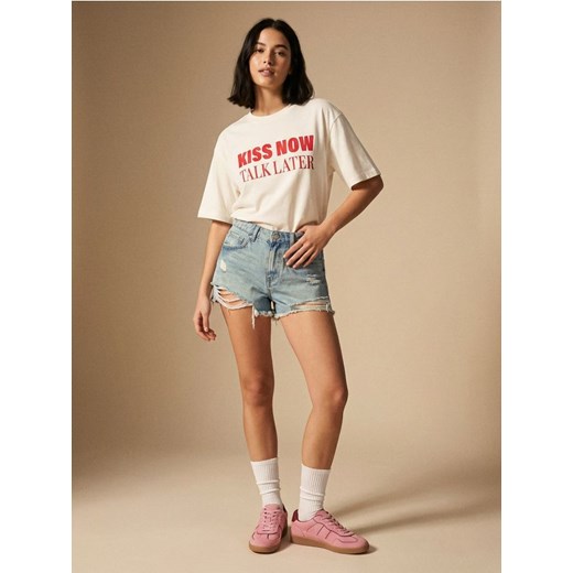 Sinsay - Szorty jeansowe - niebieski ze sklepu Sinsay w kategorii Szorty - zdjęcie 187983578