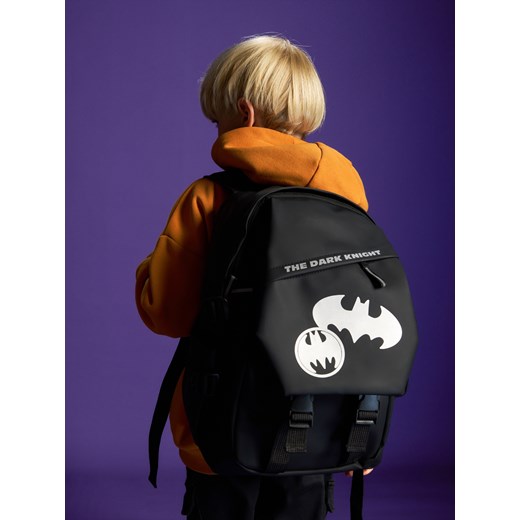 Reserved - Plecak z odblaskami Batman - czarny ze sklepu Reserved w kategorii Plecaki dla dzieci - zdjęcie 187990909