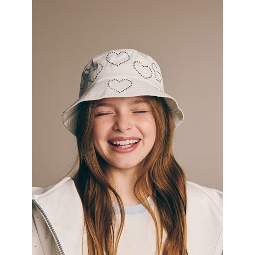 Reserved - Bucket hat z aplikacją - biały ze sklepu Reserved w kategorii Czapki dziecięce - zdjęcie 188009985