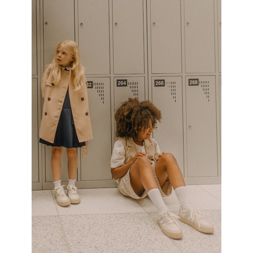 Reserved - Trampki z łączonych materiałów - biały ze sklepu Reserved w kategorii Trampki dziecięce - zdjęcie 188010329