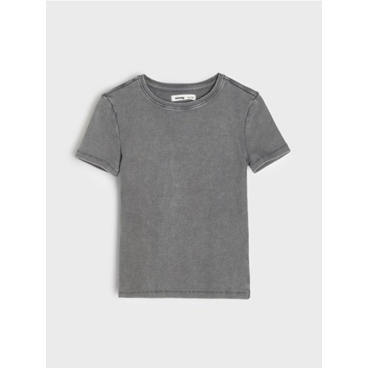 Sinsay - Prążkowana koszulka z efektem sprania - szary ze sklepu Sinsay w kategorii T-shirty chłopięce - zdjęcie 188020457