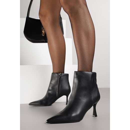 Czarne Botki Vices do Kostki na Klepsydrze ze Szpiczastym Noskiem Vadvire ze sklepu born2be.pl w kategorii Botki - zdjęcie 188023377