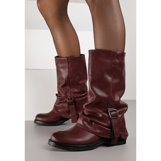 Bordowe Botki z Wywiniętą Marszczoną Cholewką Typu Biker z Paskiem Olinessa ze sklepu born2be.pl w kategorii Botki - zdjęcie 188023628