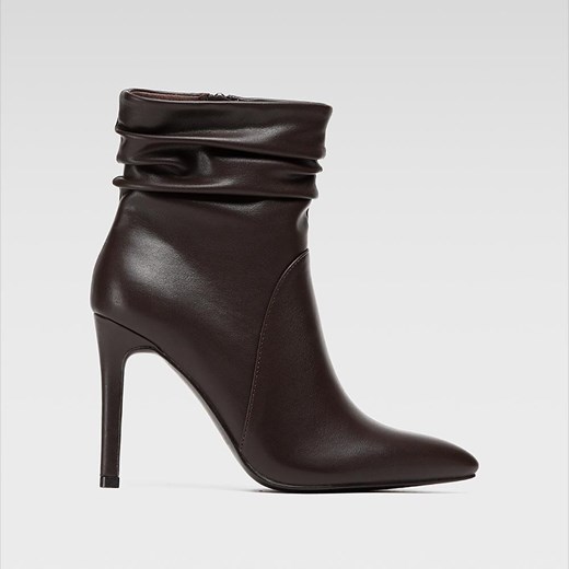 Botki DeeZee WYL2979-27 ze sklepu ccc.eu w kategorii Botki - zdjęcie 188036529