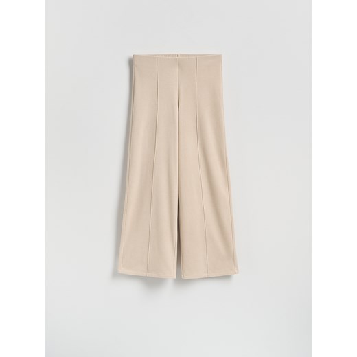 Reserved - Spodnie z przeszyciem - kremowy ze sklepu Reserved w kategorii Spodnie damskie - zdjęcie 188041199