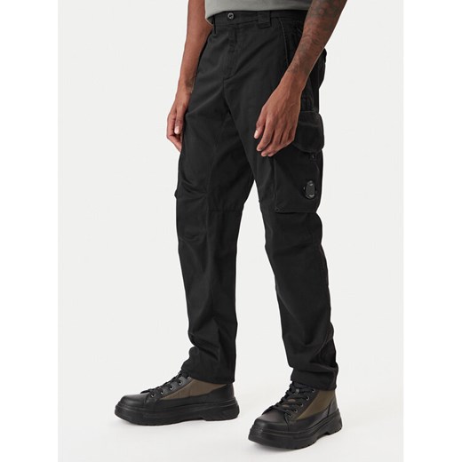C.P. Company Spodnie materiałowe RSCMPA744A005694G Czarny Regular Fit ze sklepu MODIVO w kategorii Spodnie męskie - zdjęcie 188074866