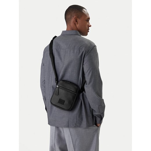 HUGO Saszetka 50535669 Czarny ze sklepu MODIVO w kategorii Torby męskie - zdjęcie 188148599