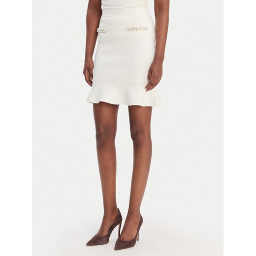 Guess Spódnica mini W6RD75 Z4422 Écru Regular Fit ze sklepu MODIVO w kategorii Spódnice - zdjęcie 188376306