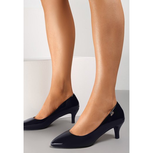 Granatowe Czółenka Philenope ze sklepu born2be.pl w kategorii Czółenka - zdjęcie 188405747