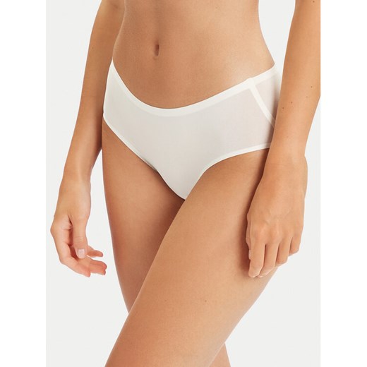 Chantelle Figi klasyczne Soft Stretch C26440 Écru ze sklepu MODIVO w kategorii Majtki damskie - zdjęcie 188412265