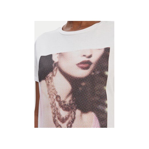 Guess T-Shirt W6RI57 K9RM1 Biały Classic Fit Guess S MODIVO