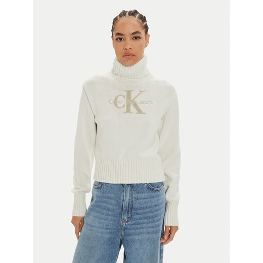 Calvin Klein Jeans Golf Chenille J20J224229 Biały Regular Fit ze sklepu MODIVO w kategorii Swetry damskie - zdjęcie 188418699