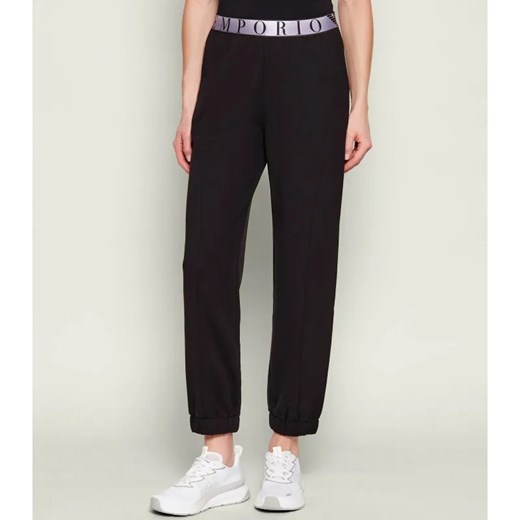 EA7 Spodnie dresowe | Regular Fit ze sklepu Gomez Fashion Store w kategorii Spodnie damskie - zdjęcie 188479046