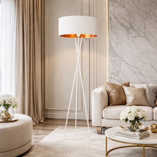 Biała lampa stojąca na 3 nogach PARYŻ GOLD do salonu w stylu glamour ze sklepu Lysne w kategorii Lampy podłogowe - zdjęcie 188547685