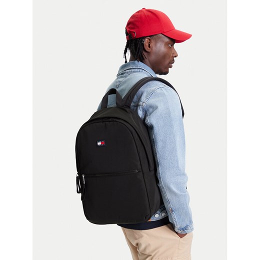 Plecak Tommy Jeans Tjm Urban Backpack AM0AM13404 Czarny ze sklepu eobuwie.pl w kategorii Plecaki - zdjęcie 188676237