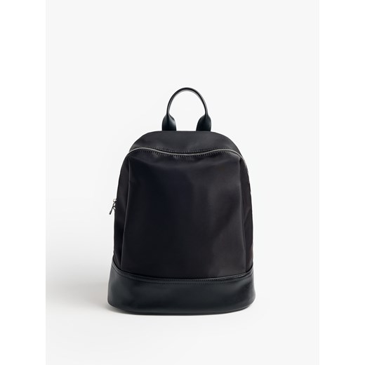 Mohito - Plecak z brelokiem - czarny ze sklepu Mohito w kategorii Plecaki - zdjęcie 188678548
