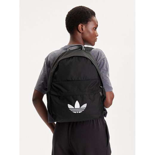 Plecak adidas Adicolor Classic JX0209 Czarny ze sklepu eobuwie.pl w kategorii Plecaki - zdjęcie 188720388