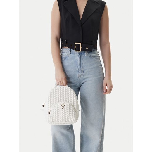 Plecak Guess J5YZ10 WHEG0 Biały ze sklepu eobuwie.pl w kategorii Plecaki - zdjęcie 188841605