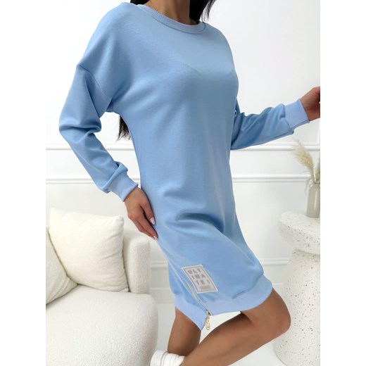 Błękitna Sportowa Sukienka z Naszywką Modnakiecka.pl L/XL ModnaKiecka.pl