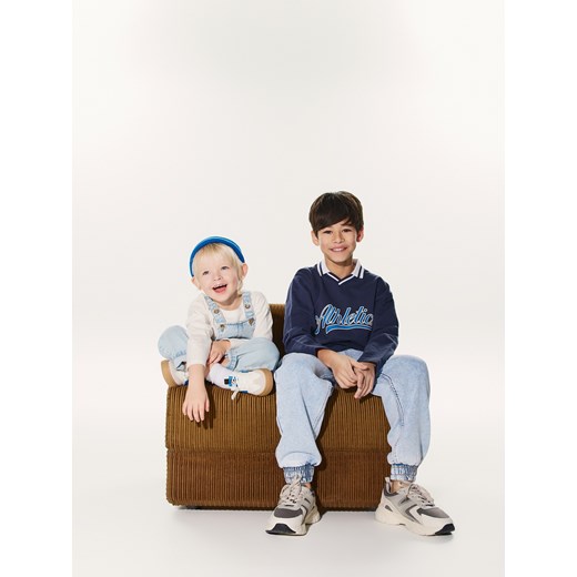 Reserved - Jeansy jogger - niebieski ze sklepu Reserved w kategorii Spodnie chłopięce - zdjęcie 189003475