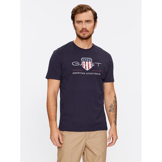 Gant T-Shirt Reg Archive Shield Ss 2003199 Granatowy Regular Fit ze sklepu MODIVO w kategorii T-shirty męskie - zdjęcie 189009317