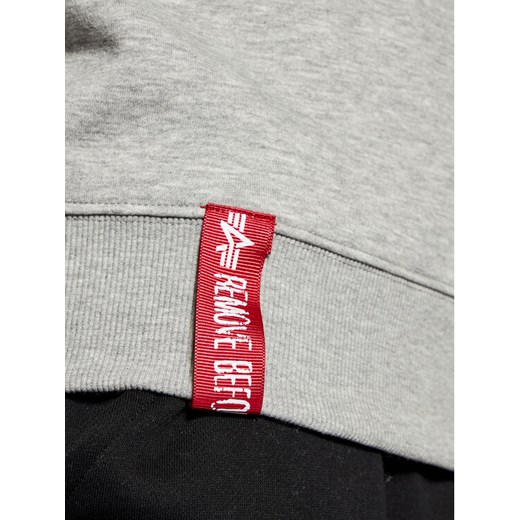 Alpha Industries Bluza Basic Sweater 178302 Szary Regular Fit ze sklepu MODIVO w kategorii Bluzy męskie - zdjęcie 189056409