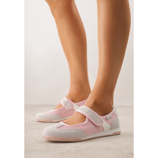 Różowe Tenisówki w Stylu Balerinek z Napisem Emitanela ze sklepu born2be.pl w kategorii Balerinki - zdjęcie 189083808