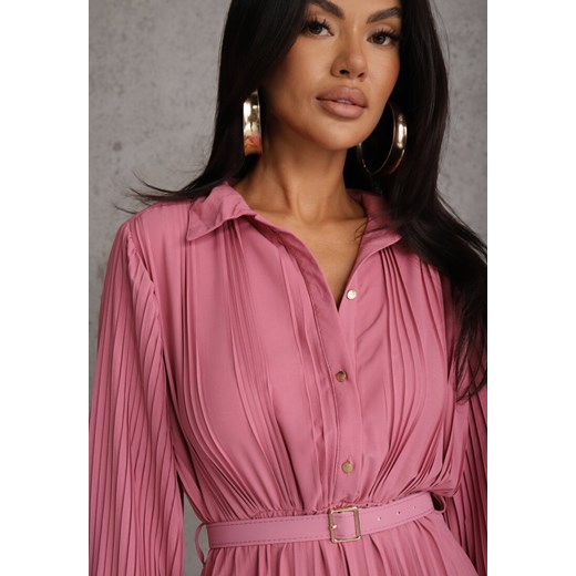 Fuksjowa Koszulowa Sukienka z Plisowanymi Zdobieniami i Paskiem z Klamrą Renee S renee.pl