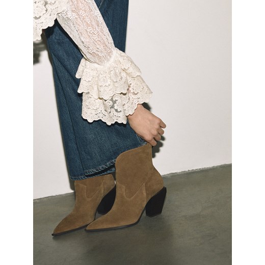 Reserved - Skórzane botki na obcasie - brązowy ze sklepu Reserved w kategorii Botki - zdjęcie 189112168