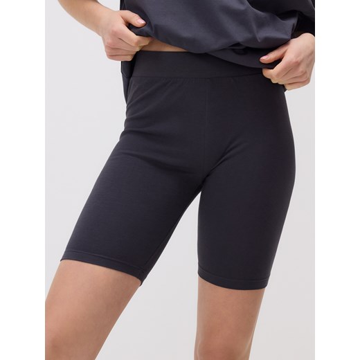 Reserved - Bawełniane kolarki - ciemnoszary ze sklepu Reserved w kategorii Szorty - zdjęcie 189259957