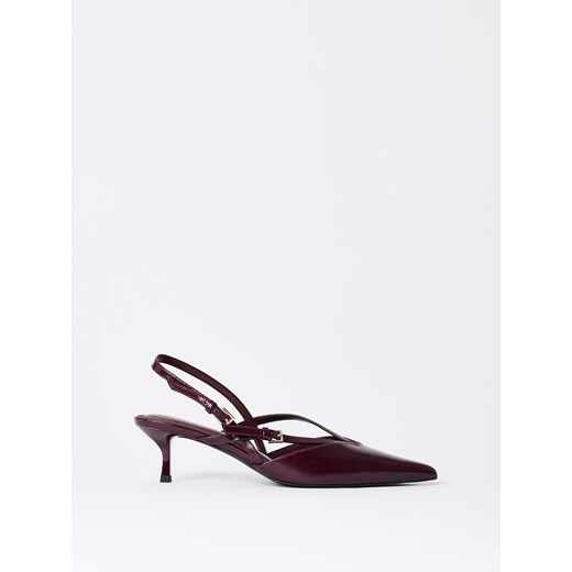 Mohito - Czółenka na szpilce - mahoń ze sklepu Mohito w kategorii Czółenka - zdjęcie 189286118