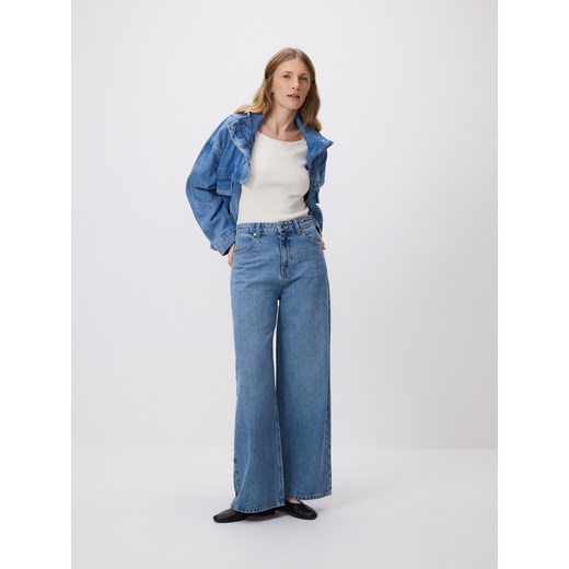 Reserved - Sweter z krótkim rękawem - złamana biel ze sklepu Reserved w kategorii Swetry damskie - zdjęcie 189324219