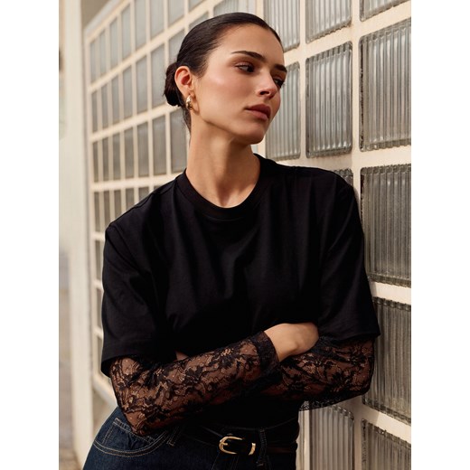 Reserved - T-shirt z koronkowymi rękawami - czarny Reserved M Reserved