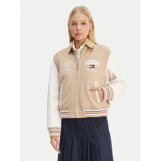 Tommy Jeans Kurtka skórzana Suede Varsity DW0DW22769 Beżowy Regular Fit ze sklepu MODIVO w kategorii Kurtki damskie - zdjęcie 189387419