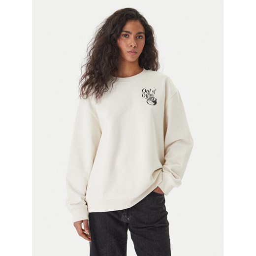 HUGO Bluza Classic 50560782 Beżowy Relaxed Fit ze sklepu MODIVO w kategorii Bluzy damskie - zdjęcie 189387479