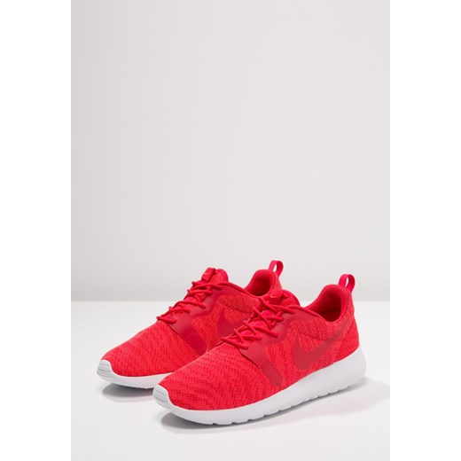 Nike Sportswear ROSHE ONE KJCRD Tenisówki i Trampki hyper red/hot lava/white zalando pomaranczowy młodzieżowy
