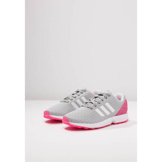 adidas Originals ZX FLUX Tenisówki i Trampki solid grey/white/solar pink zalando szary młodzieżowy