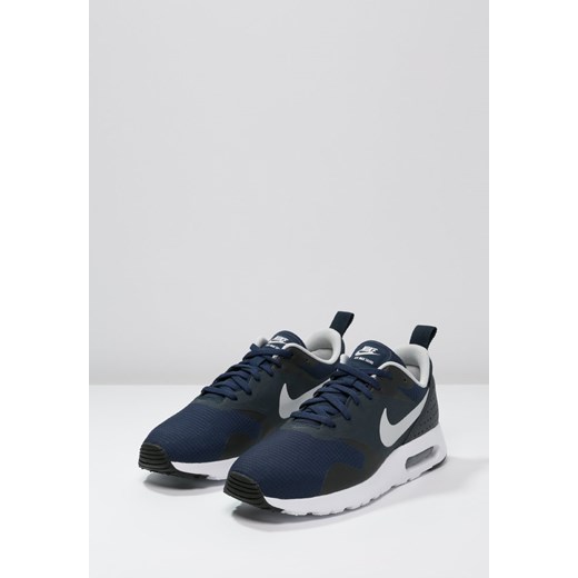 Nike Sportswear AIR MAX TAVAS Tenisówki i Trampki midnight navy/neutral grey/dark obsidian zalando czarny lato