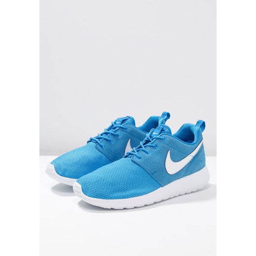 Nike Sportswear ROSHE ONE  Tenisówki i Trampki photo blue/white zalando niebieski sportowy
