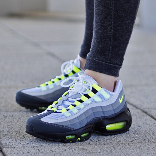 Nike WMNS Air Max 95 ‘’Neon’’ (307960-002) thebestsneakers-pl niebieski Buty do biegania