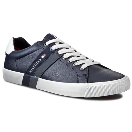 Sneakersy TOMMY HILFIGER - Volley 5A FM56819867 Twillght 260 eobuwie-pl  casual