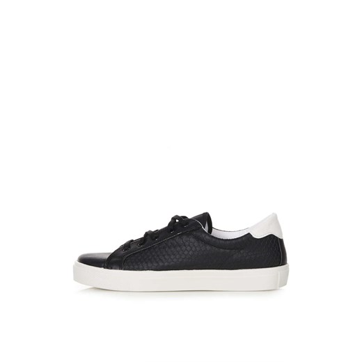 CYPRUS Lace Up Trainers