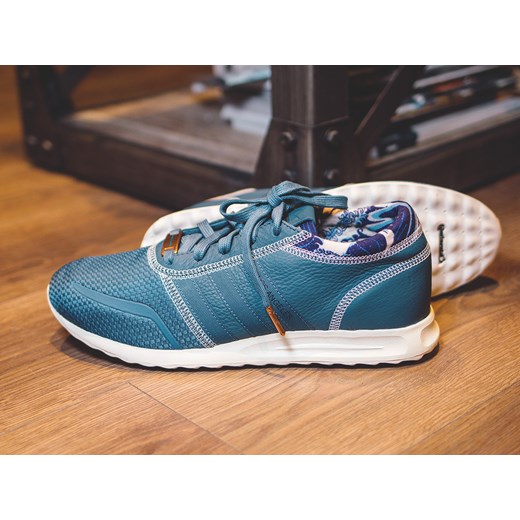 Buty męskie sneakersy adidas Los Angeles AQ5465 niebieski Adidas Originals 45 1/3 sneakerstudio.pl promocyjna cena