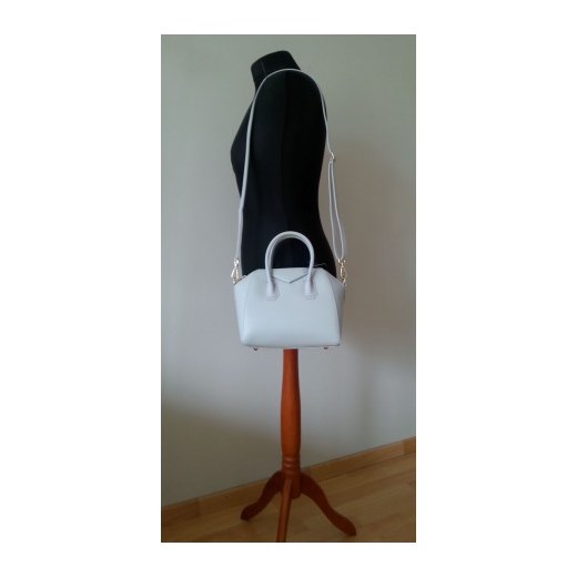 WYTWORNY KUFEREK a'la mini ANTIGONA GIVENCHY Jasnoszara Vera Pelle stylowagalanteria.com