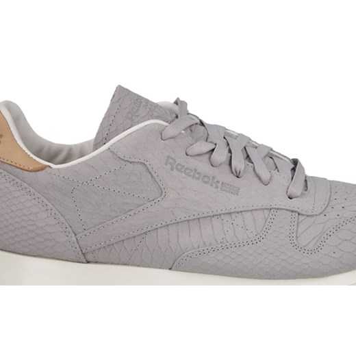 Buty męskie sneakersy Reebok Classic Leather Clean Luxe V69680 Reebok  41 sneakerstudio.pl promocyjna cena 