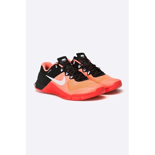 Nike - Buty Metcon 2 pomaranczowy Nike 40.5 promocyjna cena ANSWEAR.com 